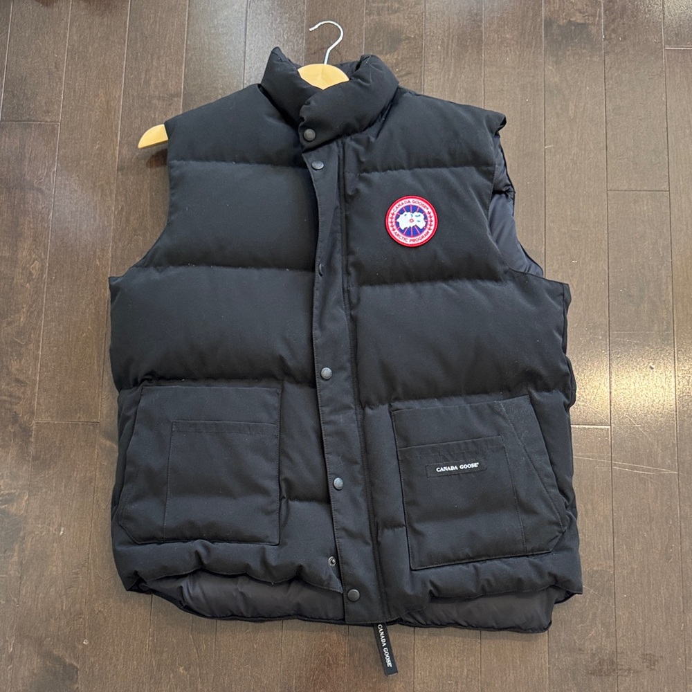 Canada Goose Black Down Vest